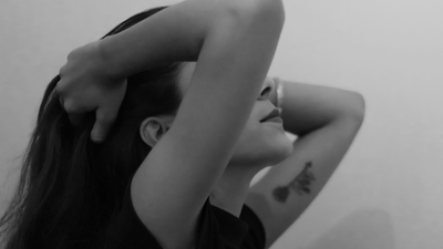 How to Wear Gothic High-Waisted Skirts – Styling Tips