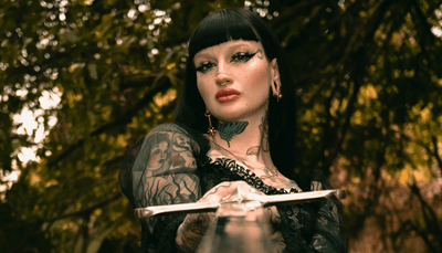 Gothic skirts – How to create dark outfits?