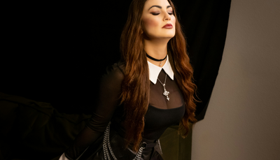 Gothcore-style skirts – modern gothic