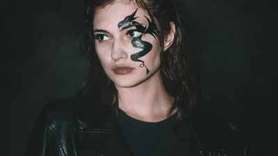 Gothic Wide-Leg Pants – A 90s Comeback