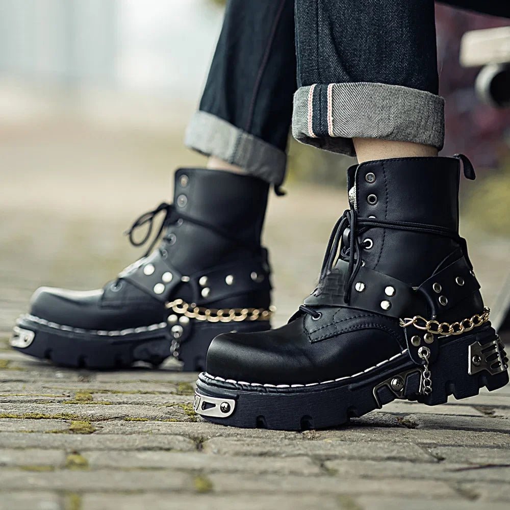 Castle Gothic Black Leather Gothic Shoes with Chains